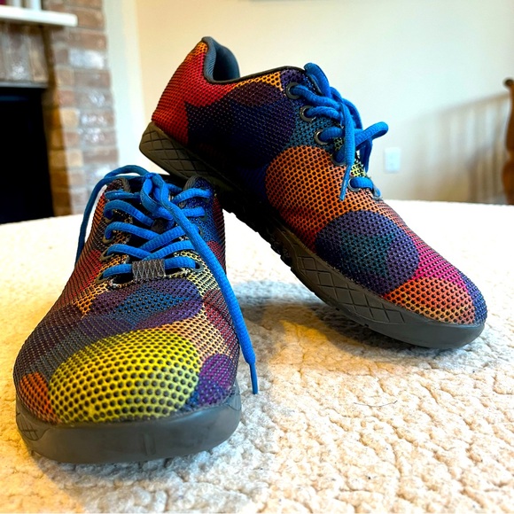 NOBULL Women’s Trainer Shoes – Colorful Dot Print – Size 8.5 - Picture 1 of 10